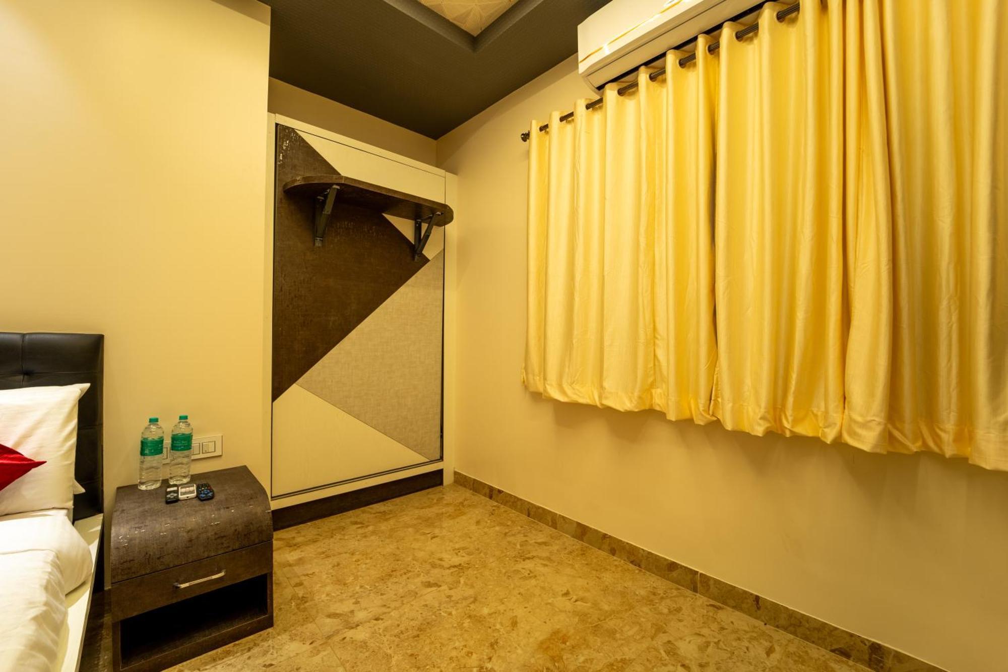 Seasons Suites - Hbr Bangalore Quarto foto