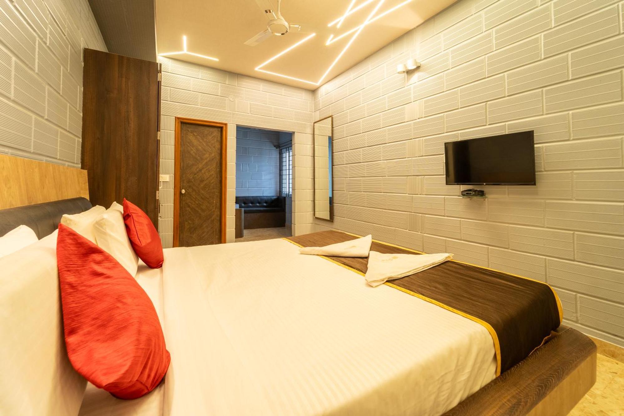 Seasons Suites - Hbr Bangalore Quarto foto