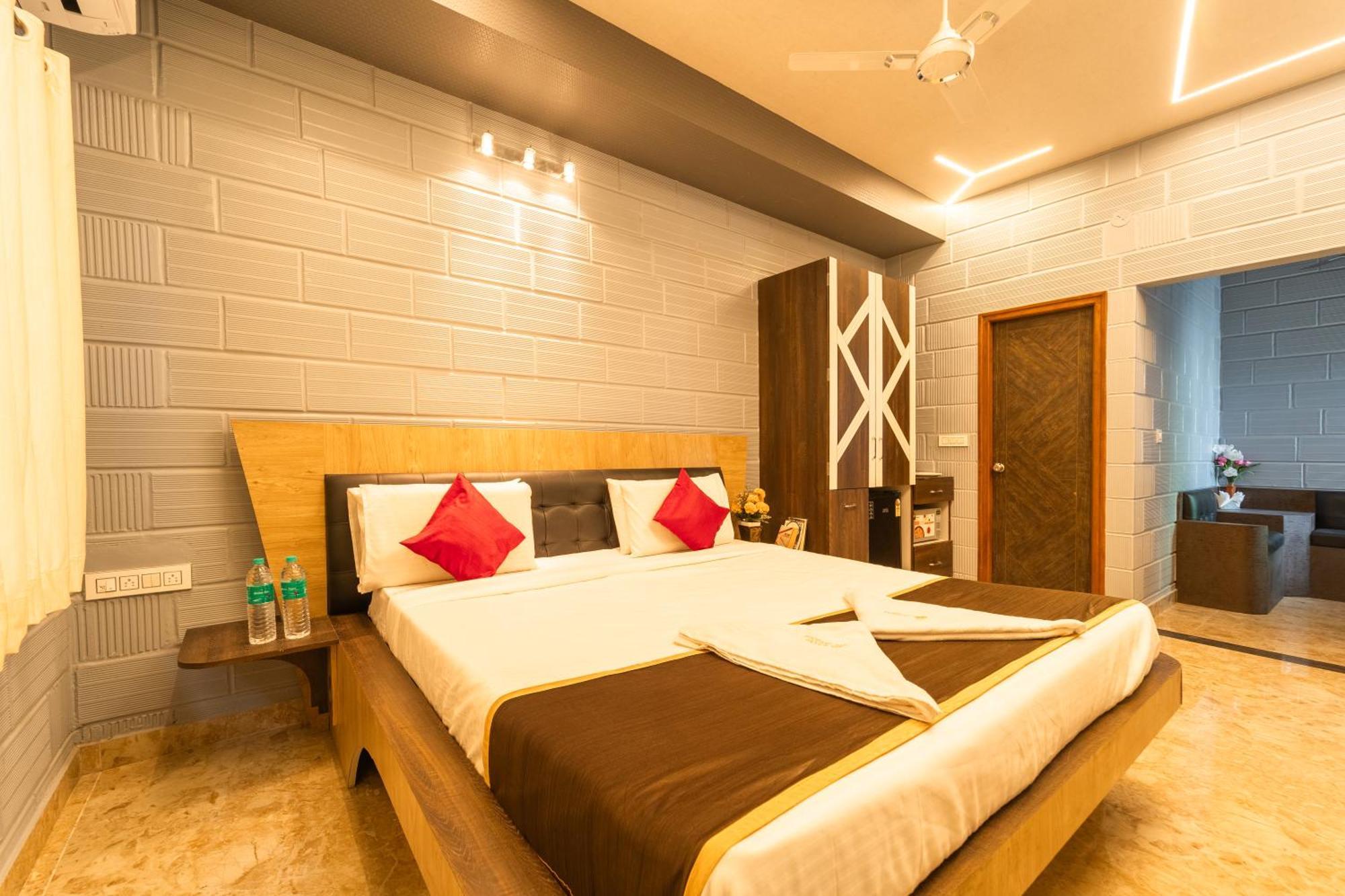 Seasons Suites - Hbr Bangalore Quarto foto